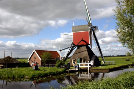 caratteristico mulino a vento